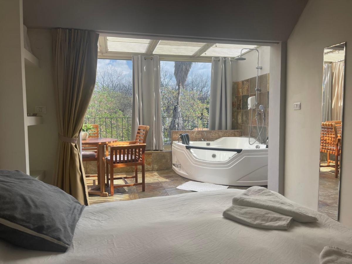 Gross Nofesh And Spa Guesthouse ベート・ヒッレール エクステリア 写真
